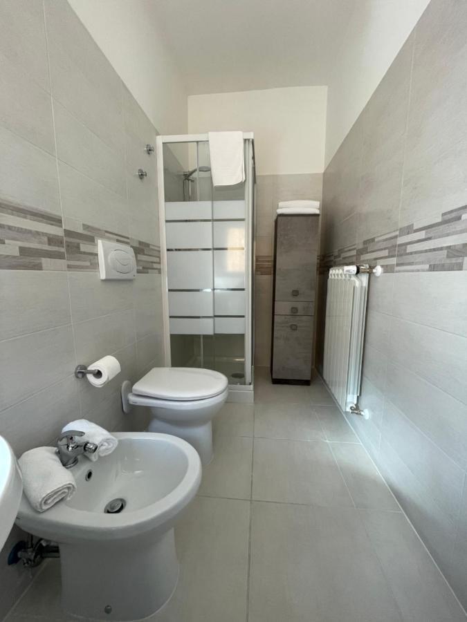 B & B Piazza Angioina L'Aquila Luaran gambar