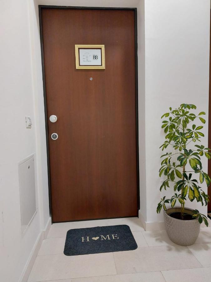 B & B Piazza Angioina L'Aquila Luaran gambar