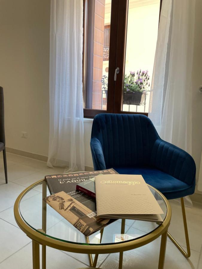 B & B Piazza Angioina L'Aquila Luaran gambar