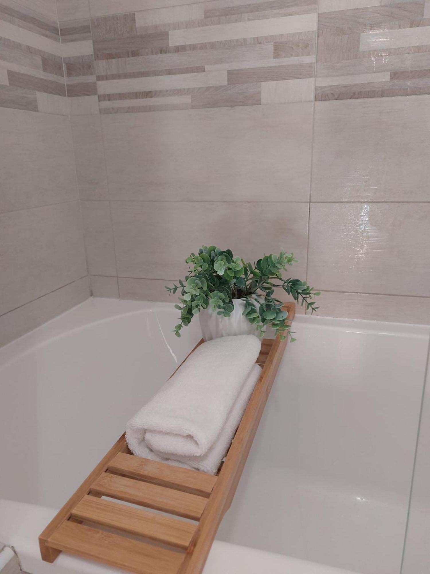 B & B Piazza Angioina L'Aquila Luaran gambar